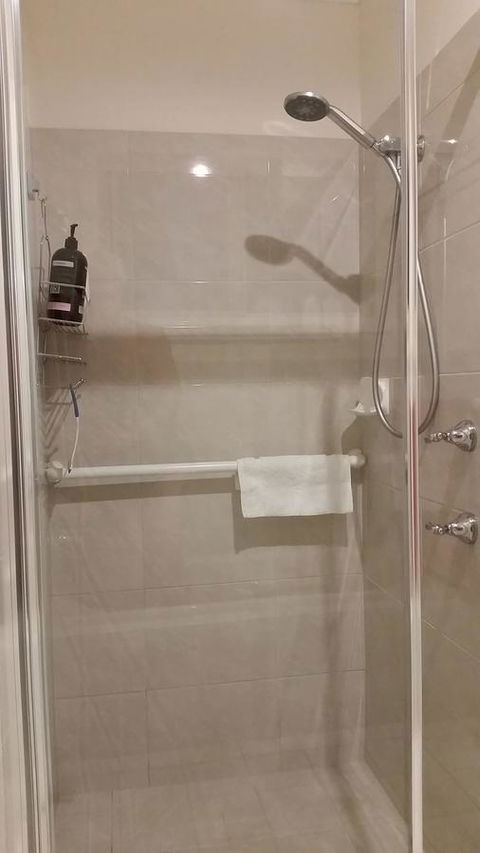 Twin Palms Holiday House At Lighthouse - Accommodation Cooktown 13