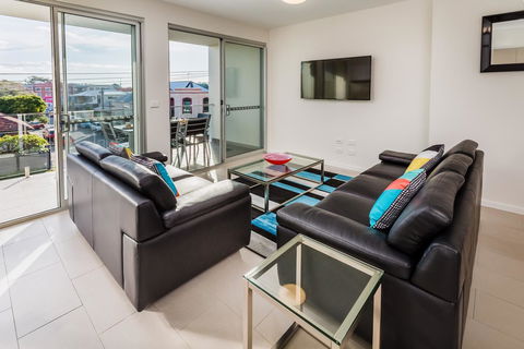 Hamilton Executive Apartments - Accommodation Cooktown 20