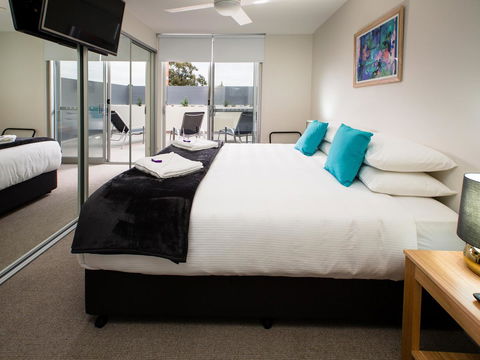 Hamilton Executive Apartments - Accommodation Cooktown 32