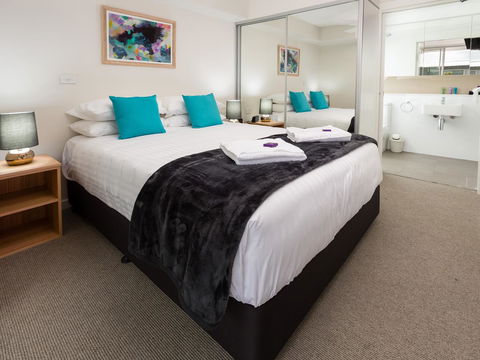 Hamilton Executive Apartments - Accommodation Cooktown 13