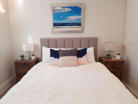 Private Room - Luxury Mosman Home - Accommodation Cooktown 25