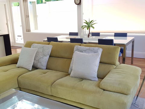 Private Room - Luxury Mosman Home - Accommodation Cooktown 9