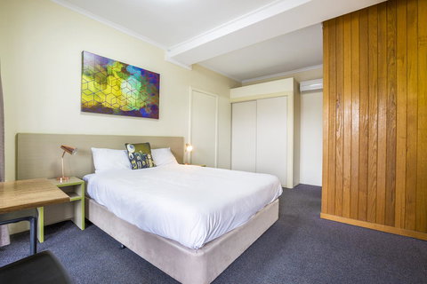 Boomerang Hotel - Accommodation Cooktown 0