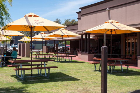 Boomerang Hotel - Accommodation Cooktown 40