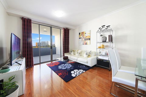 Sydney Apartment Close To Airport & CBD - Accommodation Cooktown 4