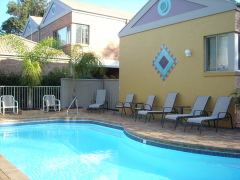 Beaches Apartments Merimbula - Accommodation Cooktown 5
