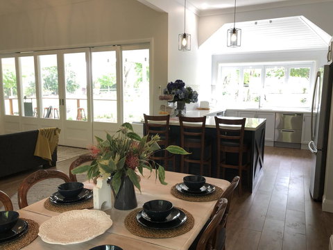 Chanticleer Gardens Barn Cottage With A Pool - Accommodation Cooktown 29