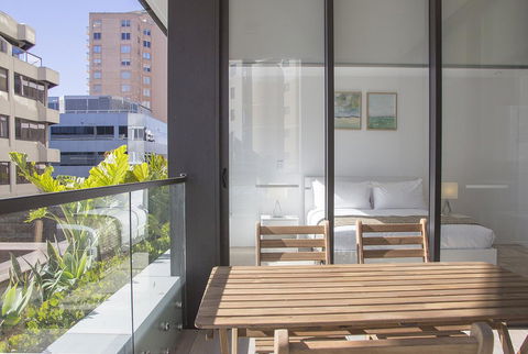 Cozy Apartment With Harbour Bridge View In Bondi - Accommodation Cooktown 6