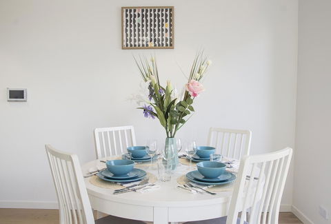 Cozy Apartment With Harbour Bridge View In Bondi - Accommodation Cooktown 3