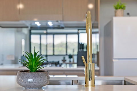 Stylish And Neat Two Bed Apartment In Wentworth Point - Accommodation Cooktown 2