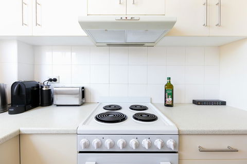 Stay In The Heart Of Randwick With Style - Accommodation Cooktown 7