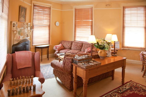 Australian Heritage Hotel - Accommodation Cooktown 21