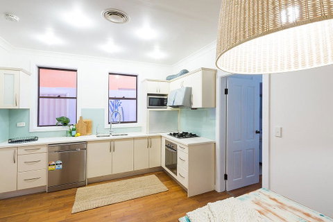 Jet Flamingo - Accommodation Cooktown 9