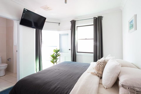 Jet Flamingo - Accommodation Cooktown 10