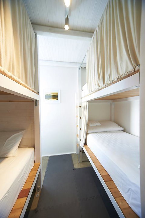 Jet Flamingo - Accommodation Cooktown 11