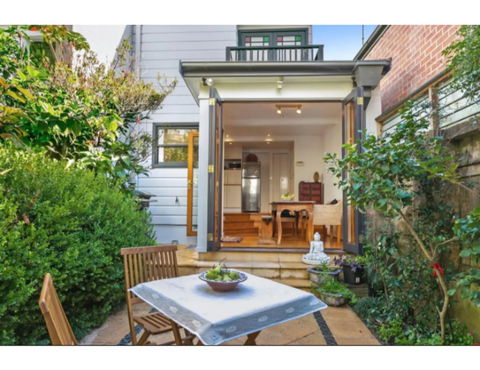 North Sydney Historic Whalers Cottage - Accommodation Cooktown 1