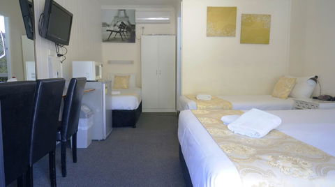 Highway Motor Inn Taree - Accommodation Cooktown 2