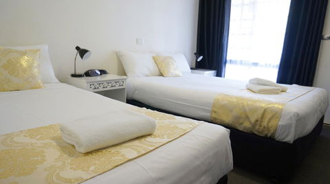 Highway Motor Inn Taree - Accommodation Cooktown 8
