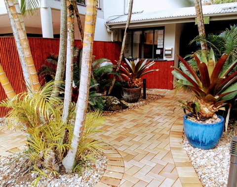 Outrigger Bay - Accommodation Cooktown 1