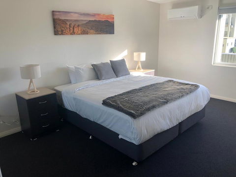 Carlton Suites - Accommodation Cooktown 1