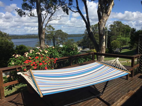 Lakeview Cottage - Accommodation Cooktown 0