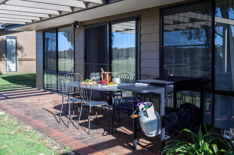 Horizons Retreat & Golf, Villa 133 - Accommodation Cooktown 16