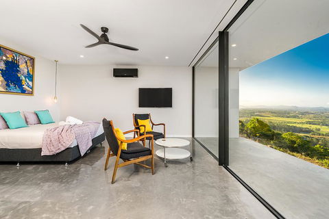Sundays At Byron - Accommodation Cooktown 22