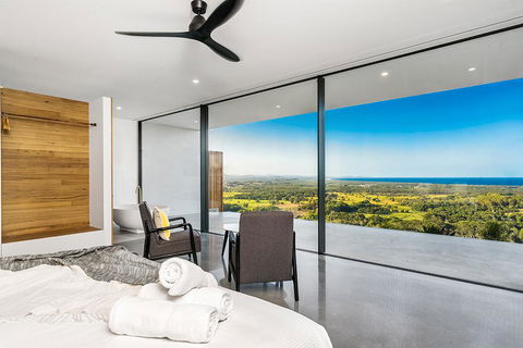 Sundays At Byron - Accommodation Cooktown 32