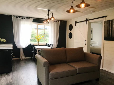 Bowral Escape - Accommodation Cooktown 8