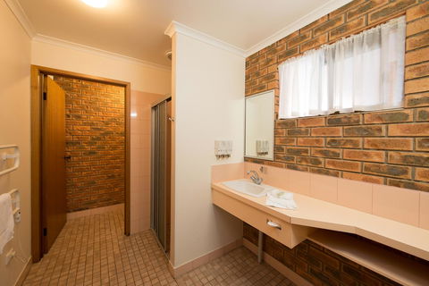 Hume Country Motor Inn - Accommodation Cooktown 28