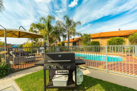 Hume Country Motor Inn - Accommodation Cooktown 2