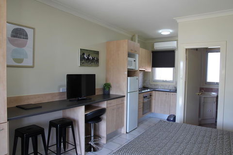 Tumut Apartments - Accommodation Cooktown 8