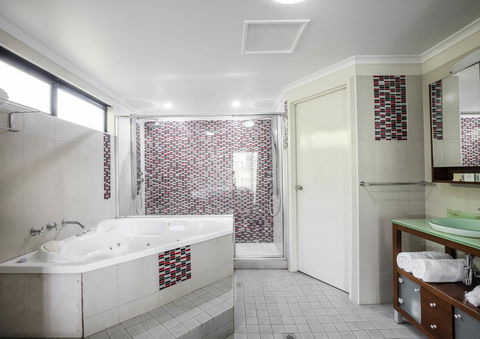 Mercure Darwin Airport Resort - Accommodation Cooktown 11