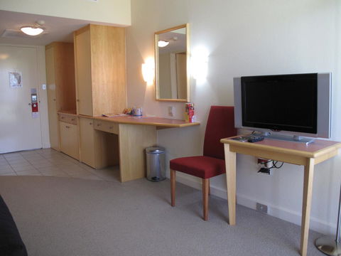 Crowne Plaza Alice Springs Lasseters, An IHG Hotel - Accommodation Cooktown 10