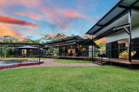 Book Humpty Doo Accommodation Vacations Accommodation Cooktown Accommodation Cooktown