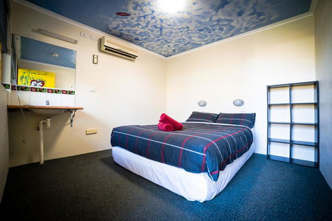 Jump Inn Alice Budget Accommodation - Accommodation Cooktown 9