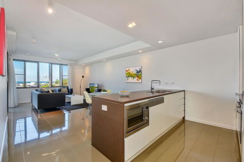 Astra Apartments Darwin - Accommodation Cooktown 6