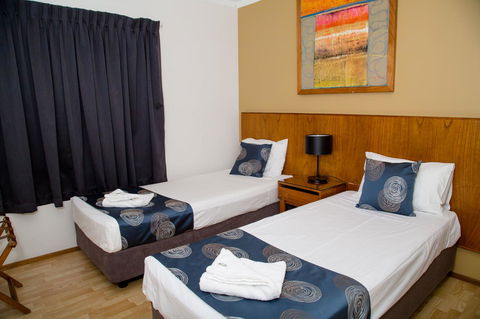 Cullen Bay Resorts - Accommodation Cooktown 8