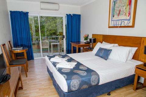 Cullen Bay Resorts - Accommodation Cooktown 6