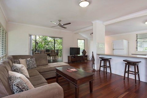 Nineteen On Nudl - Accommodation Cooktown 5