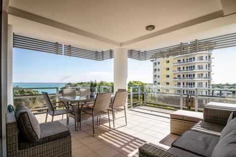 ZEN BY THE WATER - Esplanade Darwin Retreat - Accommodation Cooktown 3