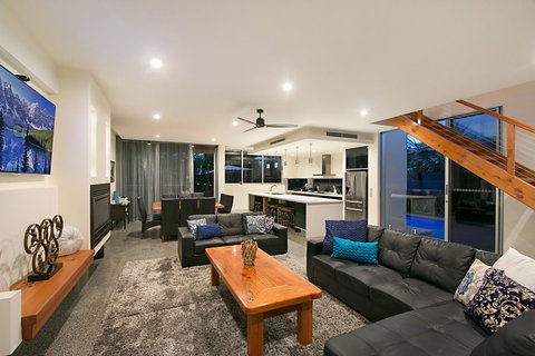 Salt Village Retreat - Accommodation Cooktown 2