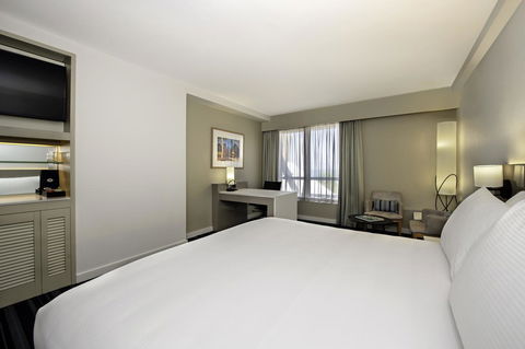 DoubleTree By Hilton Esplanade Darwin - Accommodation Cooktown 12