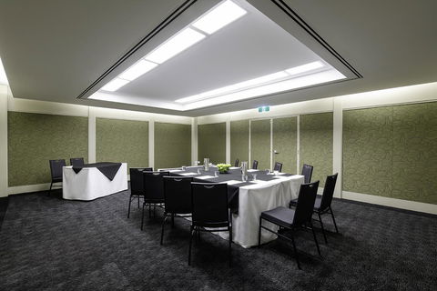 DoubleTree By Hilton Esplanade Darwin - Accommodation Cooktown 31