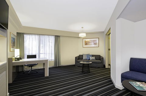 DoubleTree By Hilton Esplanade Darwin - Accommodation Cooktown 26
