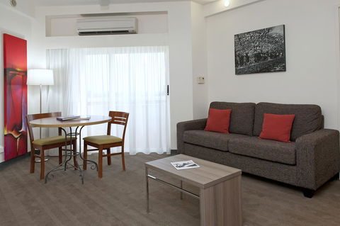 Novotel Darwin CBD - Accommodation Cooktown 8