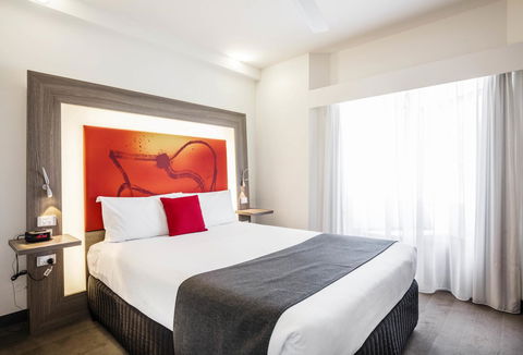 Novotel Darwin CBD - Accommodation Cooktown 5