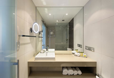 Hilton Garden Inn Darwin - Accommodation Cooktown 11