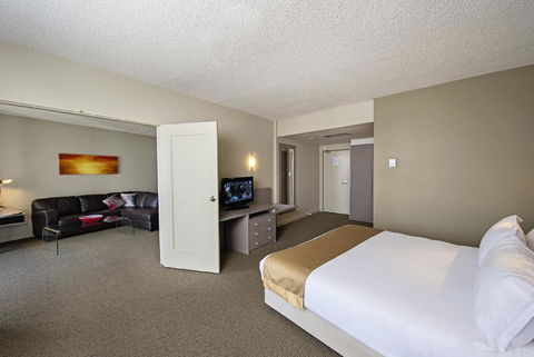 Hilton Garden Inn Darwin - Accommodation Cooktown 13