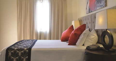 Metro Advance Apartments & Hotel - Accommodation Cooktown 0